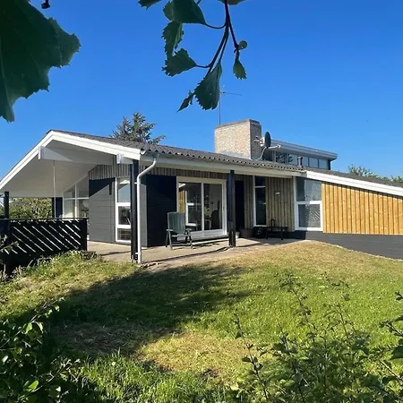 Сasa de vacaciones Hansen - 600m From The Sea By Interhome *